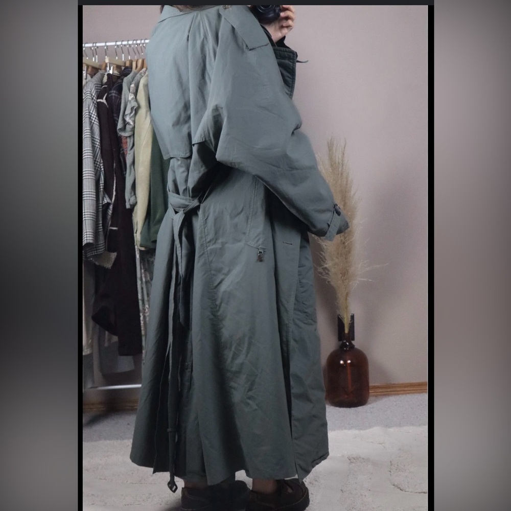 Vintage Bugatti Made In Germany Wool Lined Button Long Trench Coat